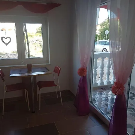 Megi * Biograd Na Moru