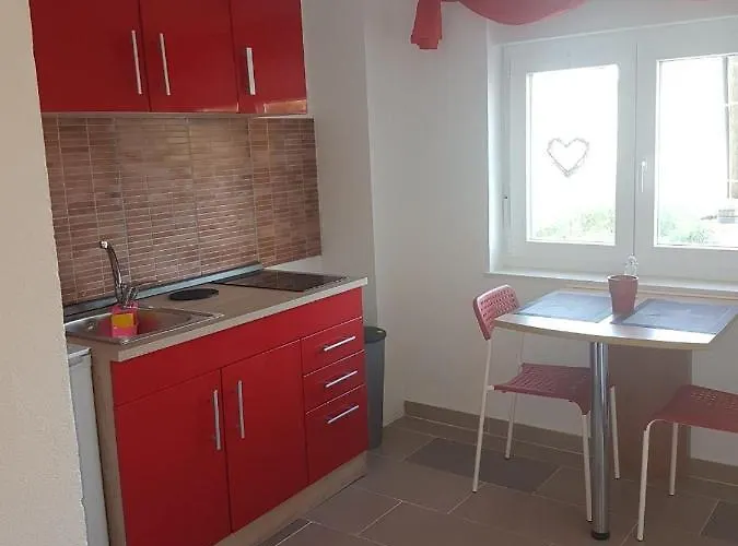 Megi * Biograd Na Moru