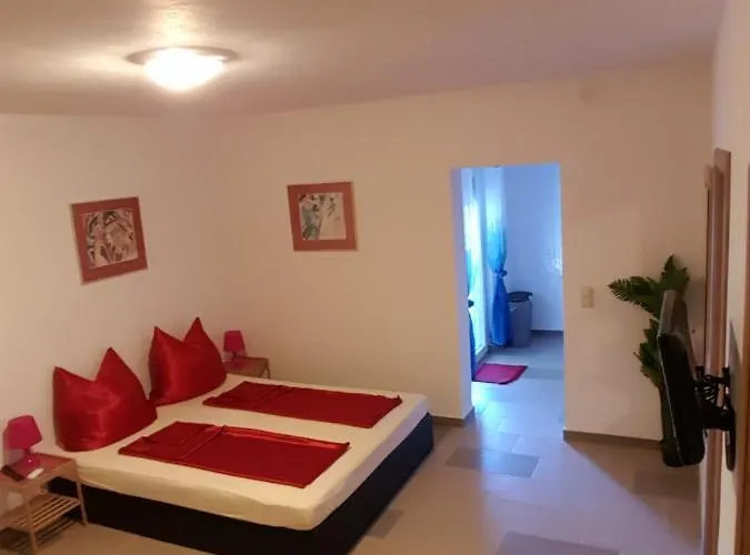 Megi Apartman *