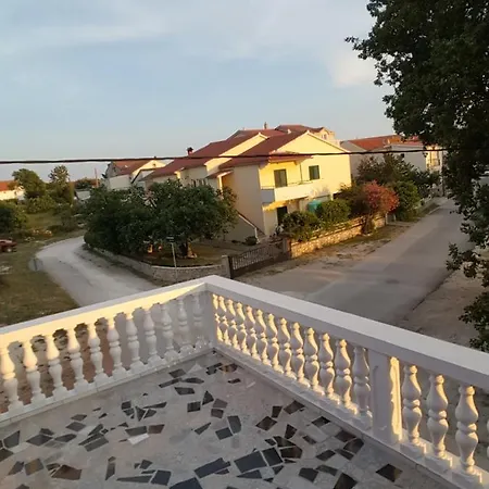 Megi Lejlighed Biograd Na Moru