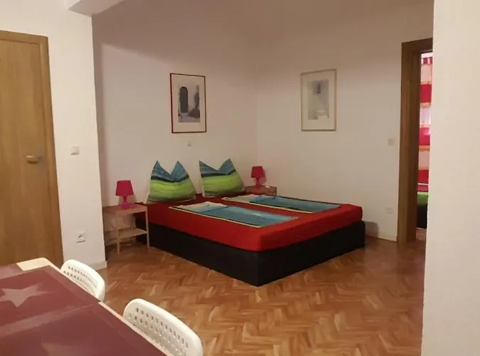 Megi * Biograd Na Moru